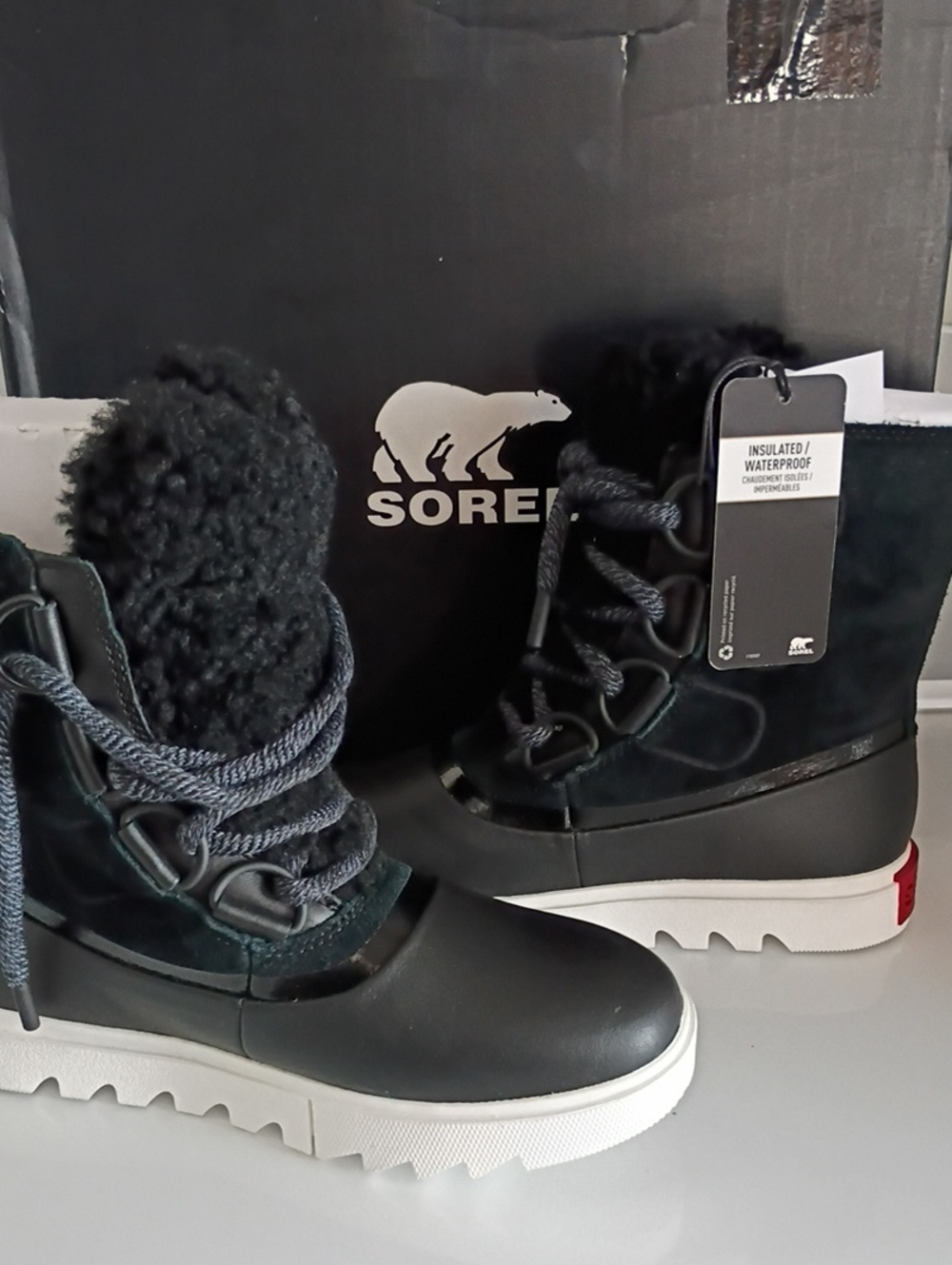 Sorel Black & White Waterproof Sherpa-Trim Lace-Up Winter Boots